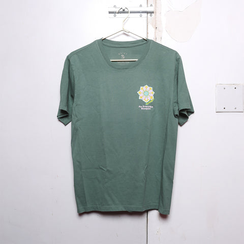 SAMPLE SALE 25 - Everyday Bouquet T - Medium